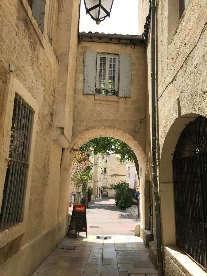 Superbe ! Appart T2 - Centre Historique & Tram - Situation Ideale Lägenhet Montpellier Exteriör bild